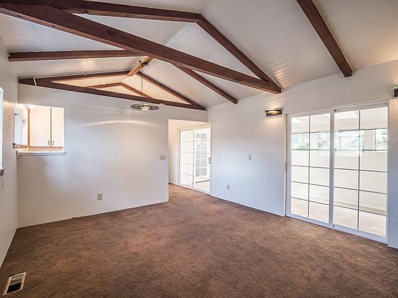 5th image of 3740 Cherryvale Ave