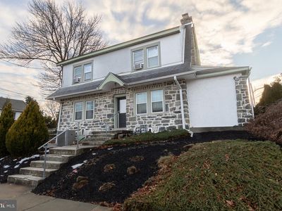 239 E Township Line Rd, Upper Darby, PA, 19082