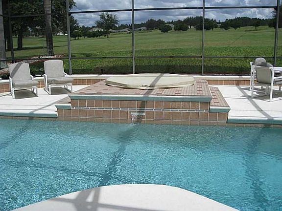 2nd image of 354 Prestwick Dr