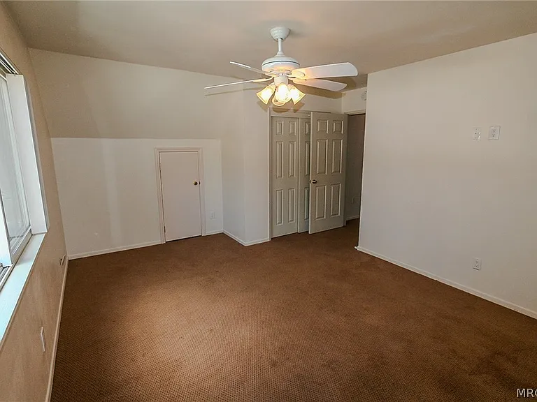 664 Barret Way — Photo 31