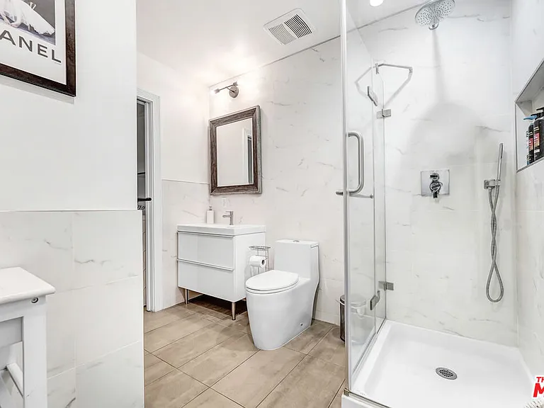 6145 Carlos Ave — Photo 14