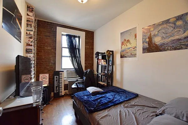 Rented by REAL New York | media 25