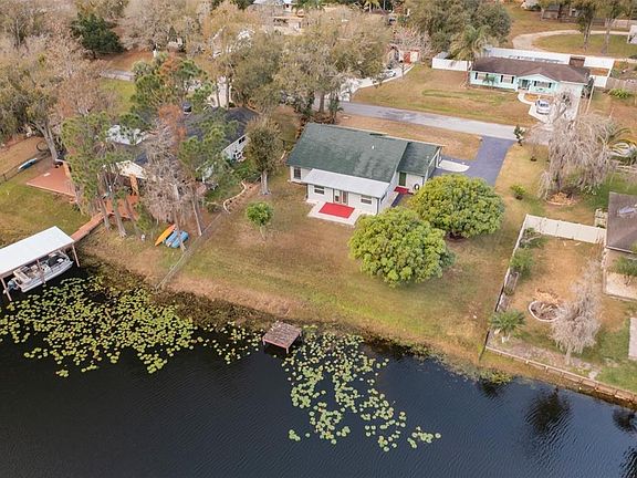 2nd image of 3202 Pine Shadow Dr