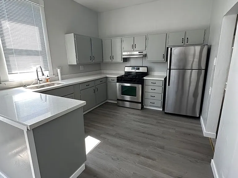 1764 Quesada Ave — Photo 10