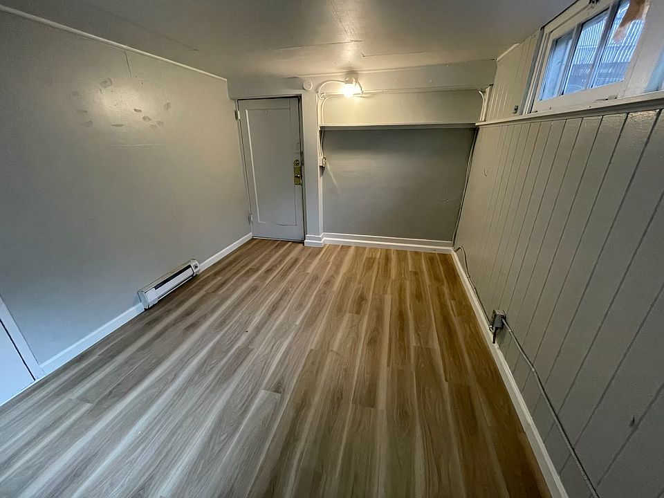 2nd image of 4742 16th Ave NE #1