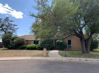 65 Twin Oaks Cir, Odessa, TX 79762