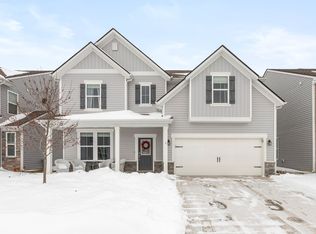 2621 Creek Bank Dr, Columbus, IN 47201