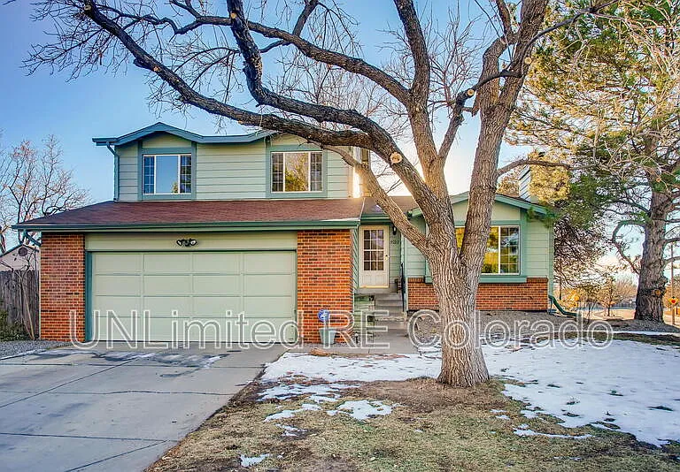 4039 S Nucla Way — Photo 2