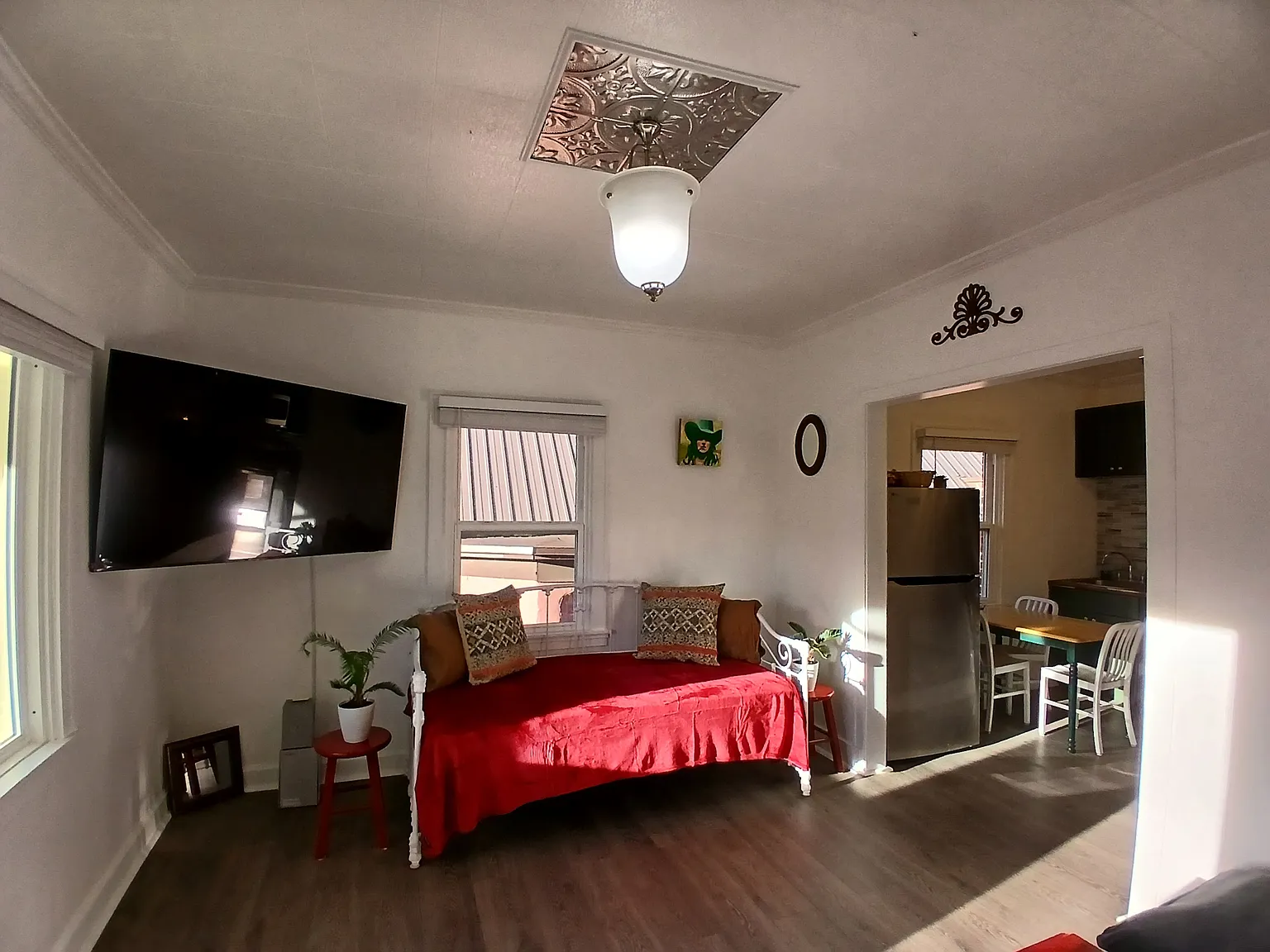 1 bed, 700 sqft, $2,750 — Photo 2
