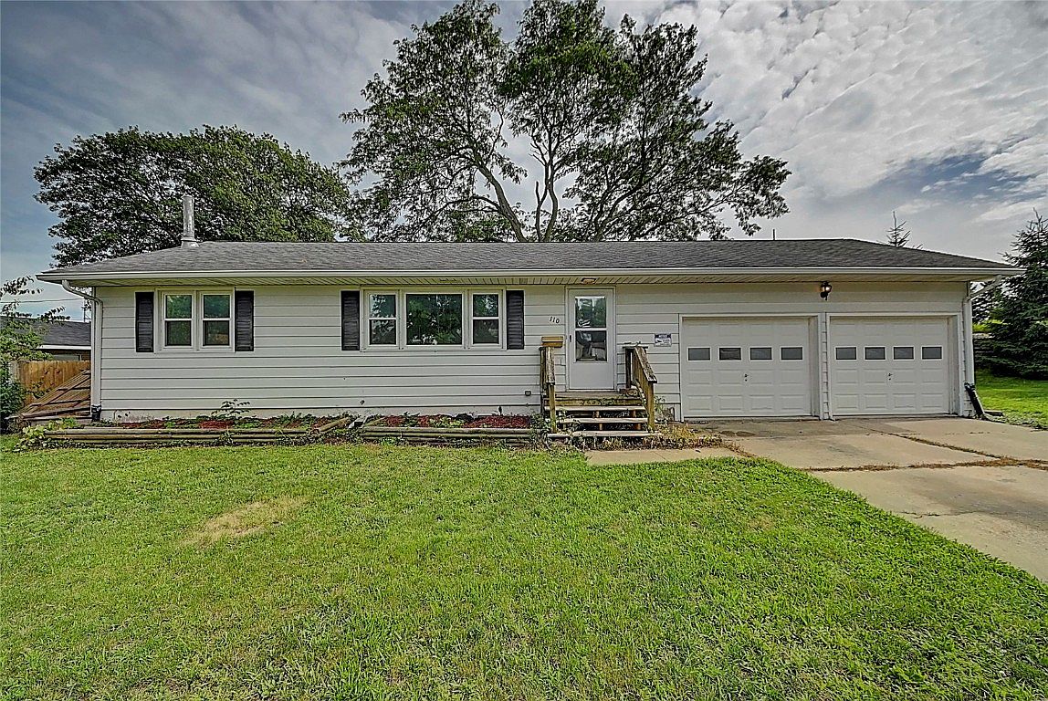 110 Marion Ct, Hiawatha, IA 52233 Zillow