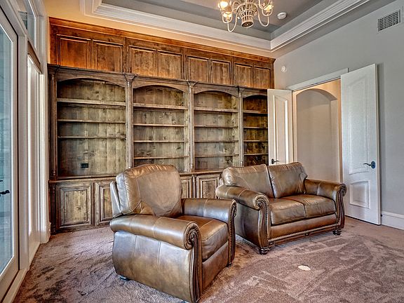 3rd image of 8085 Eagle Mountain Cir