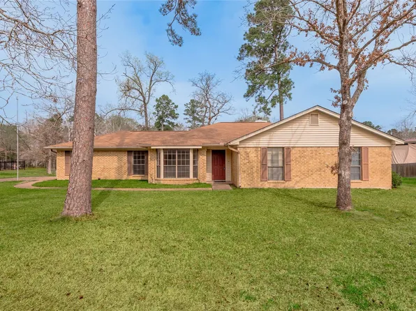 52 Briar Mdw, Huntsville, TX 77320