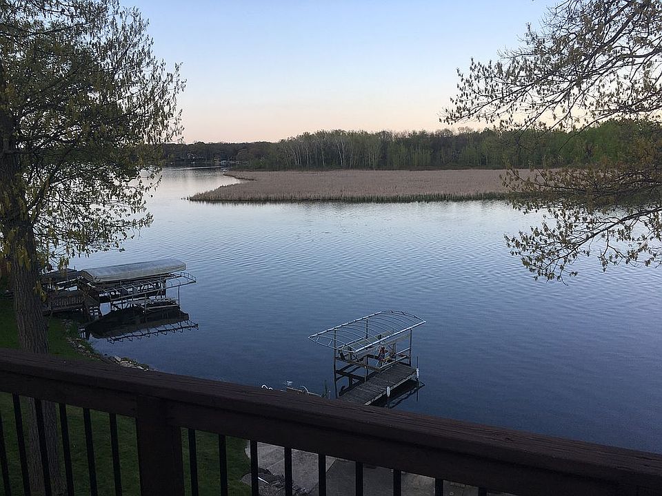 1st image of 5709 Peninsula Dr E