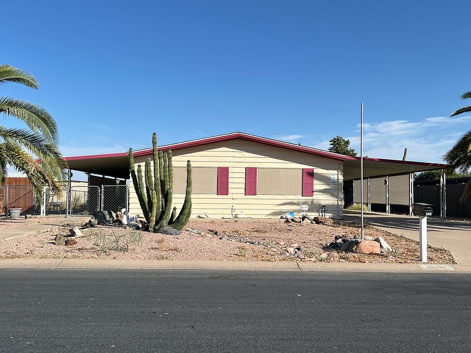 1st image of 917 S Evangeline Ave