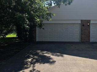 823 N Daisy Ln, Fayetteville, AR 72704