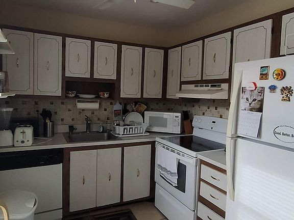 4th image of 133 Normandy Ln Unit 133