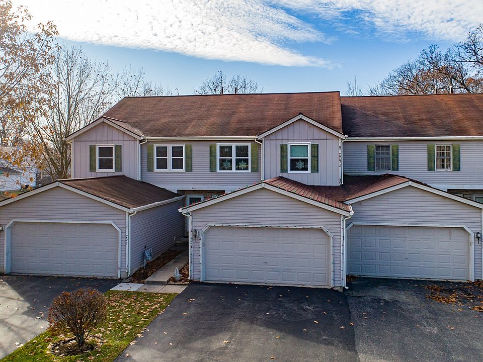 1st image of 221 Pamela Dr