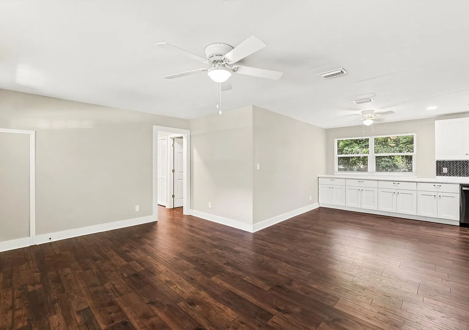 Completely Renovated 3 Bed / 1 Bath W/Carport! — Photo 2