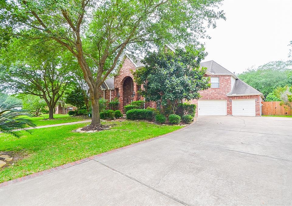 1st image of 1814 Sand Hollow Ln