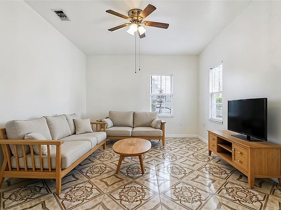 4th image of 1303 E 26TH AVENUE