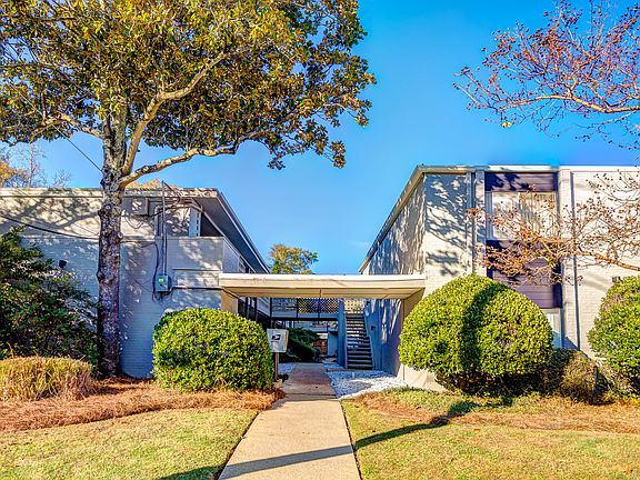 2nd image of 395 Felder Ave #107