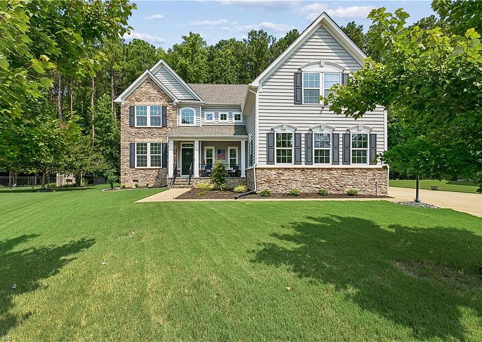 1st image of 2616 Brownstone Cir