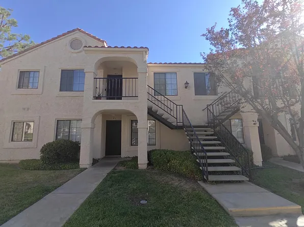 2554 Olive Dr APT 82, Palmdale, CA 93550