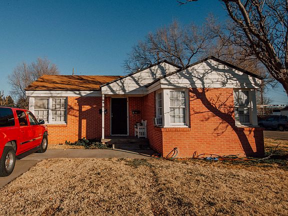 5th image of 1301 SE 15th Ave