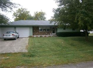 300 S Walnut St, Plattsburg, MO 64477