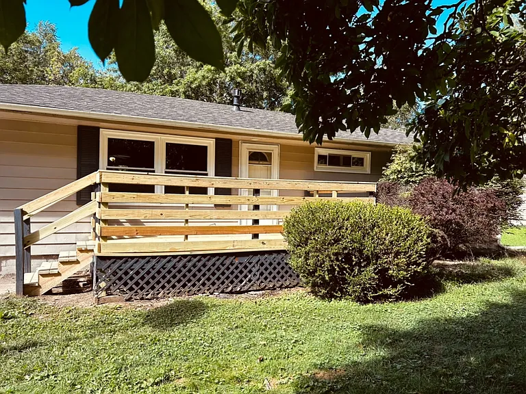 1110 Spitler Park Dr — Photo 17