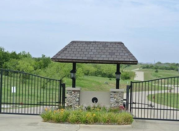 4th image of 1228 Serenity Ct
