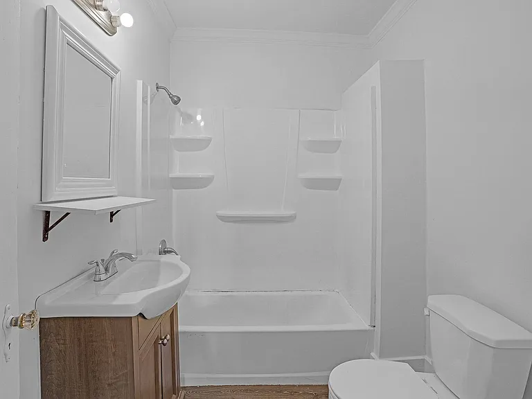 409 Booth Rd — Photo 12