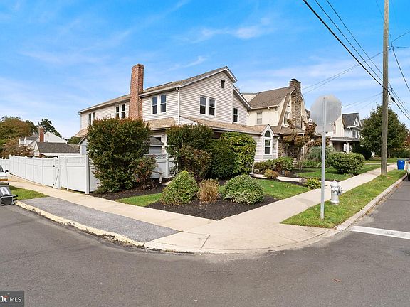 2nd image of 68 Yale Rd