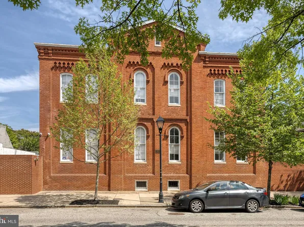829 S Sharp St, Baltimore, MD 21230