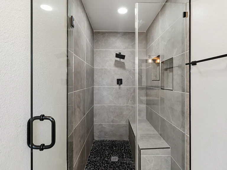 436 Eagle Creek Cir — Photo 11