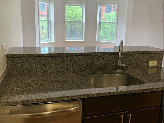 Kitchen/Living