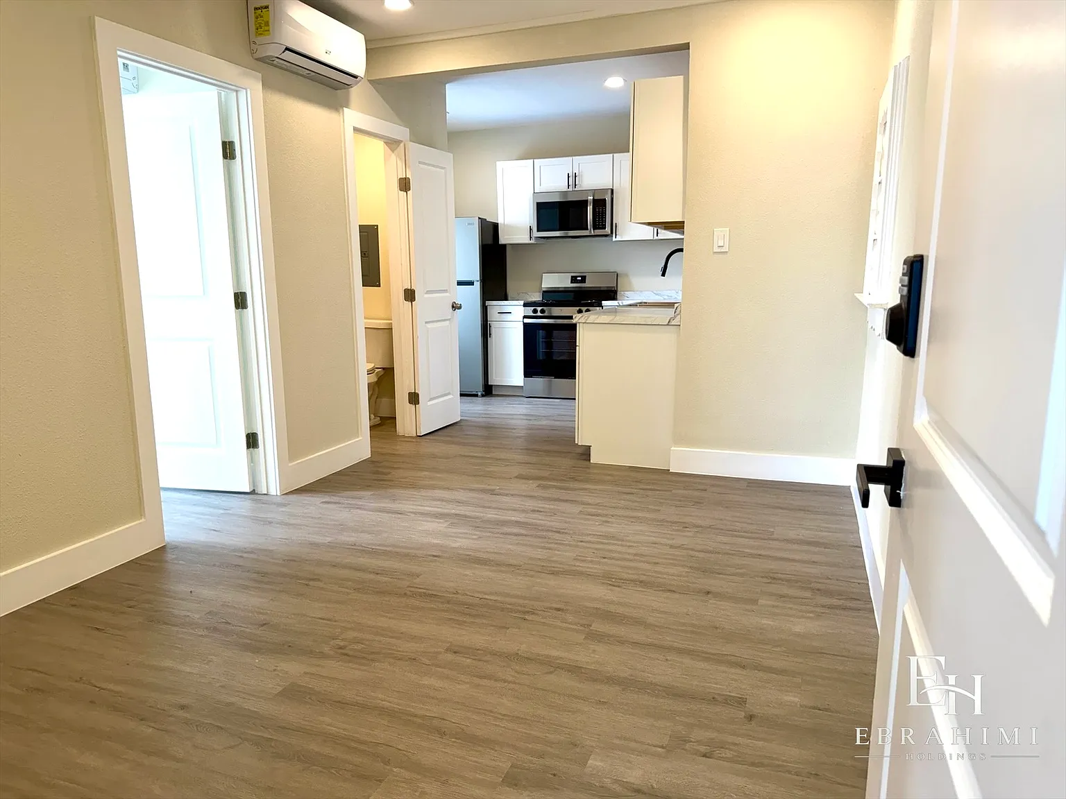 1 bed, 600 sqft, $1,100 — Photo 2