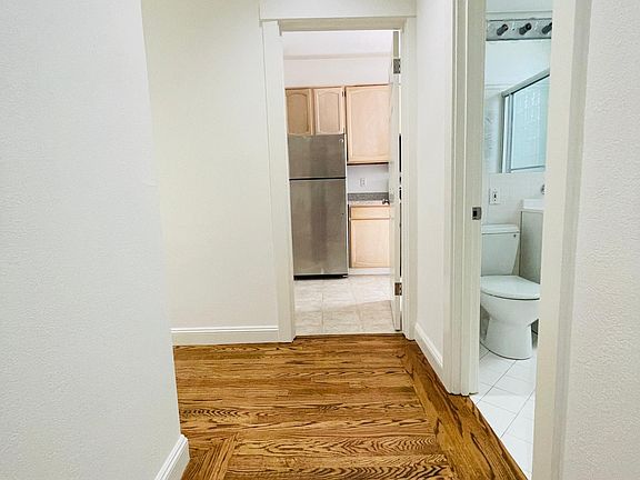 2nd image of 2185 Bay St APT 16