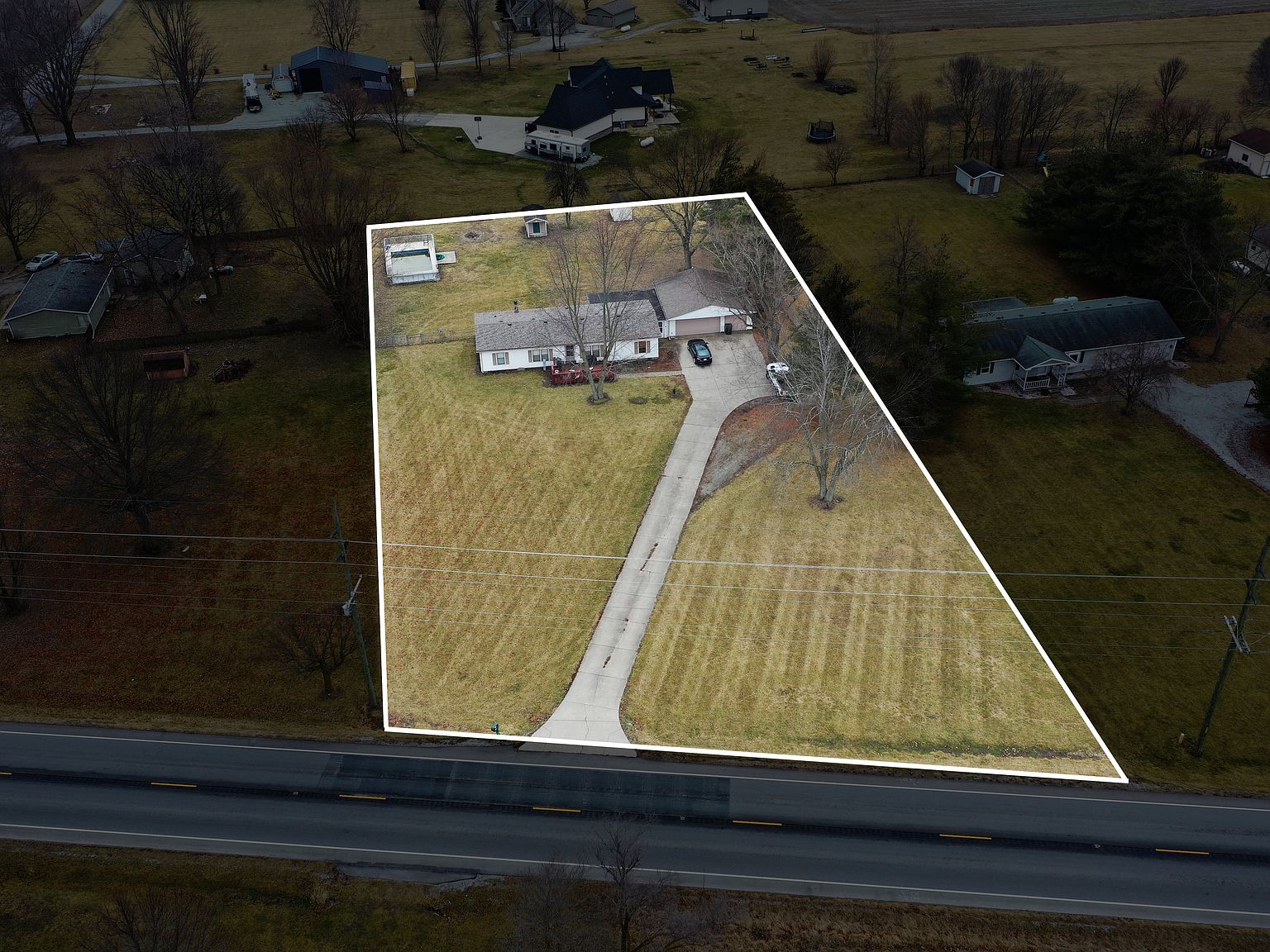 975 E State Road 38, Pendleton, IN 46064 | Zillow