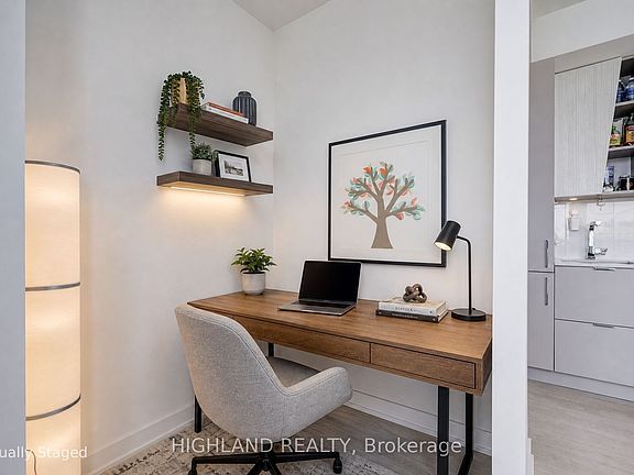 4th image of 3883 Quartz Rd #2403