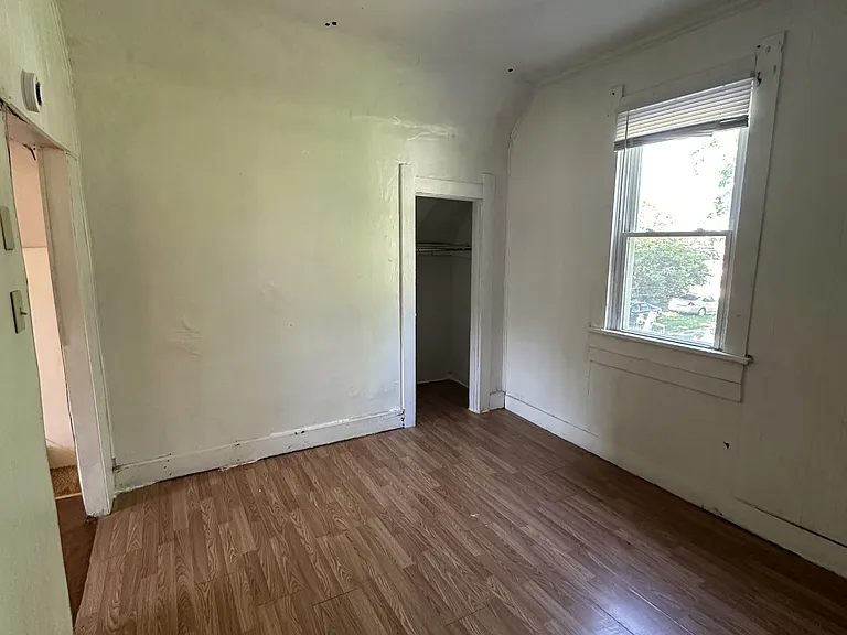 1531 Johnson Ave — Photo 14