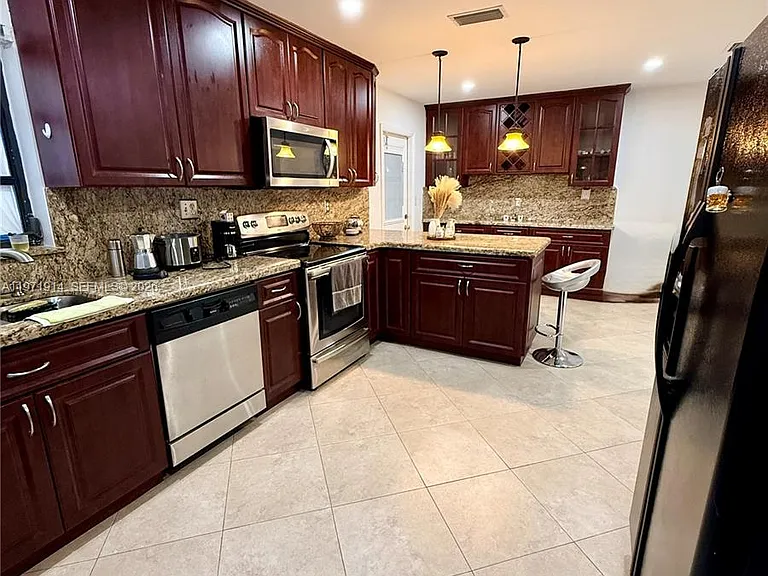 13253 SW 96th Ter — Photo 9