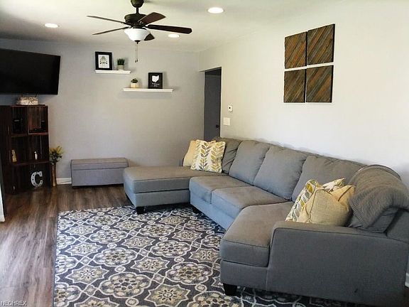 2nd image of 608 Bayfair Dr