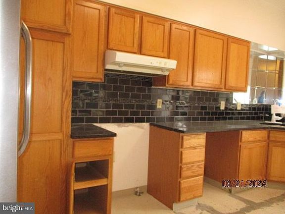4th image of 1417 N Bouvier St