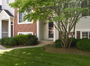 2276 Dawson Ln, Algonquin, IL 60102