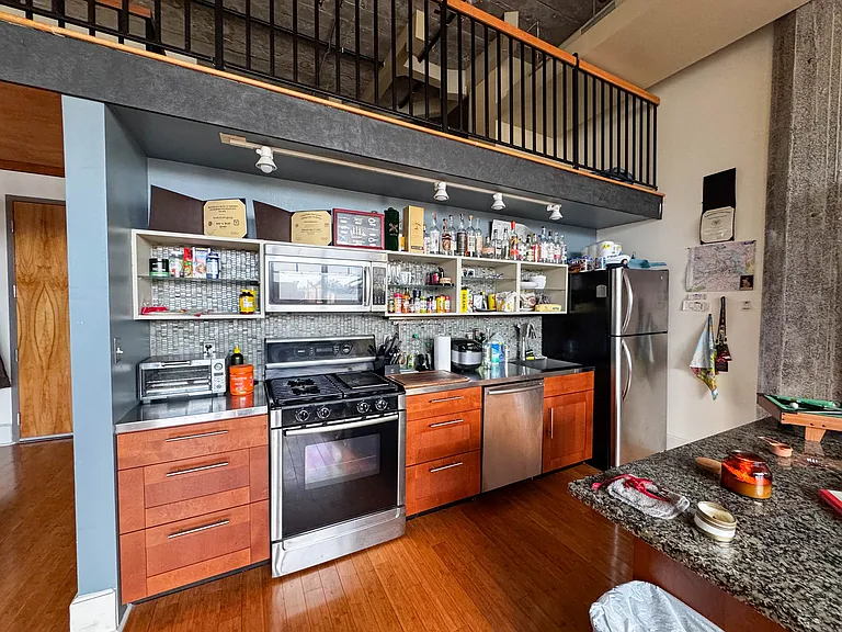 156 Porter St #206 — Photo 3