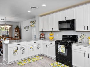 907 E Kelsi Ave, San Tan Valley, AZ 85140