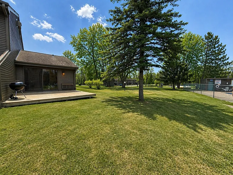 360 Quadna Mountain Rd — Photo 14