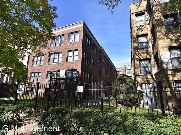 2nd image of 712-720 W Grace St #716-3N