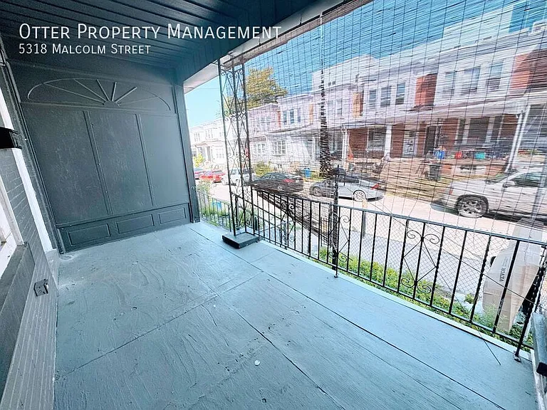 5318 Malcolm St — Photo 41